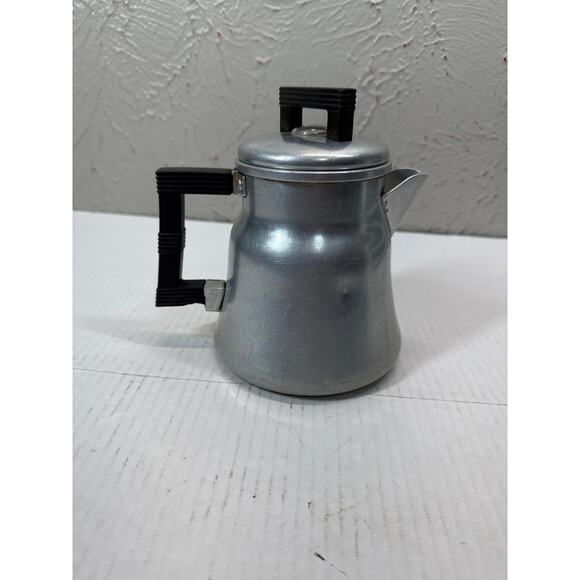 Wear-Ever Percolator Coffee Pot #3004 Aluminum Complete‎ 4 Cup Camp/Stovetop - Picture 1 of 6